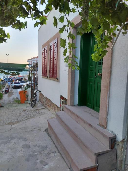 Cunda Center Sea View Home with Terrace