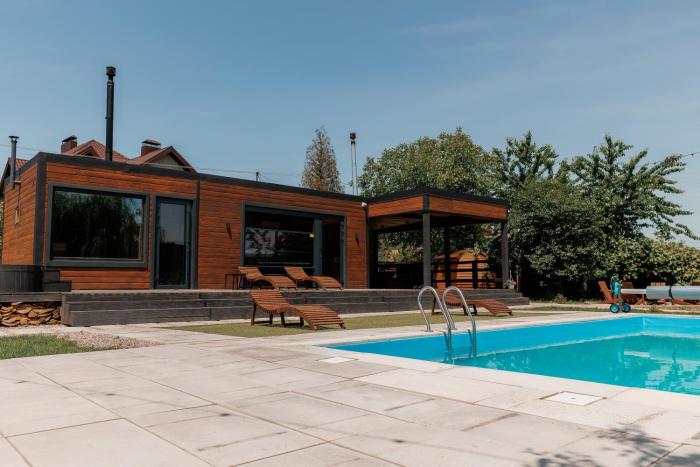 Friendly Place spa & pool