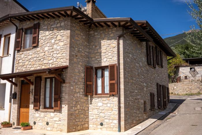 Il Cantico Del Borgo
