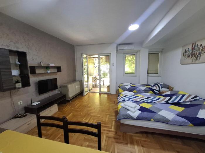 Ana Apartment