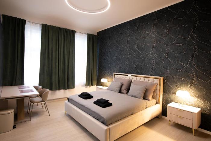 Designed Apartment near the Central Bus Station!