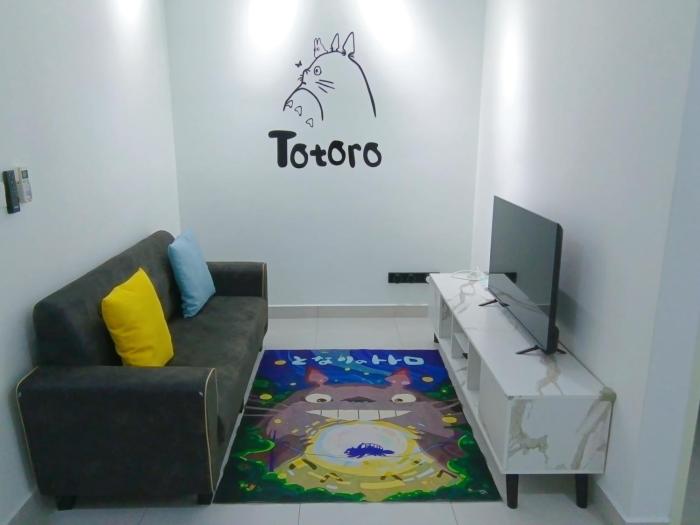 168 Mall Selayang 2 BR with Totoro theme Free Wifi & Netflix
