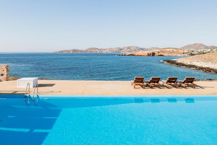 Waterfront Villa with Breathtaking Views Villa 3