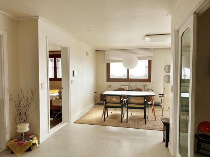 3BR Rooftop Stay near Seongsu & Konkuk