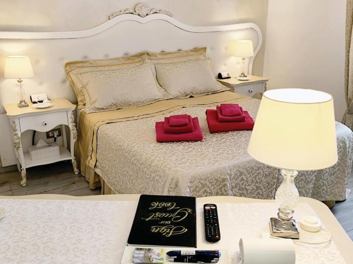 Alloggio Turistico GIULIETTA e Romeo - INTERO APPARTAMENTO - Villafranca di Verona, Zimmer, Holiday Rooms