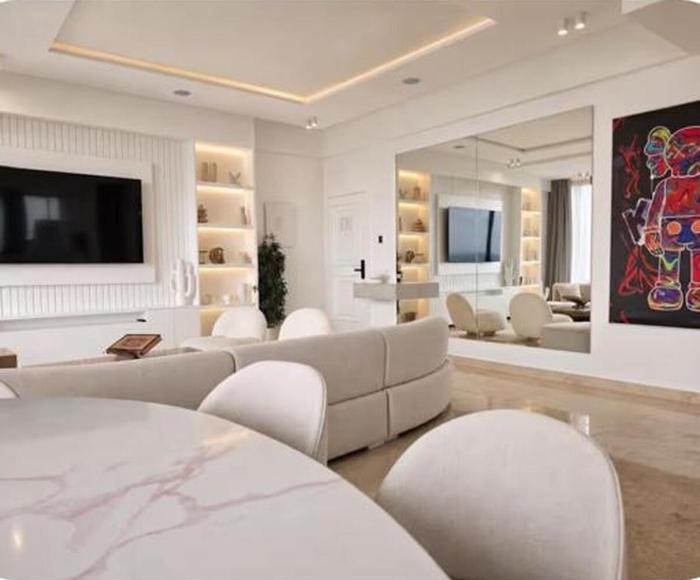 Luxury Penthouse with Sea View and Rooftop
