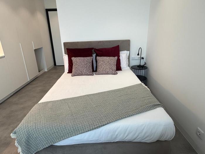 White River View 207