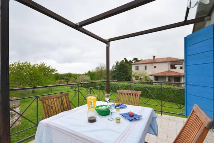 Charming apartment in Zambratija, 44 sqm, Parking included