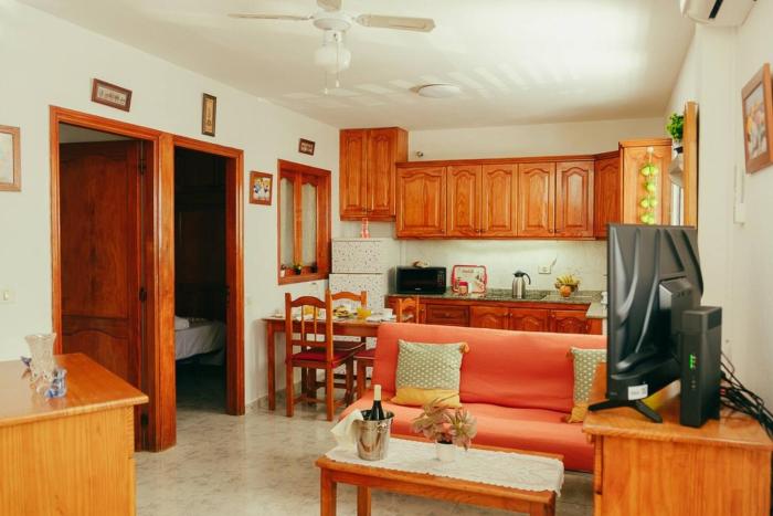 Apartment 2,Aldea Blanca, 2 bedroom, Hiking routes