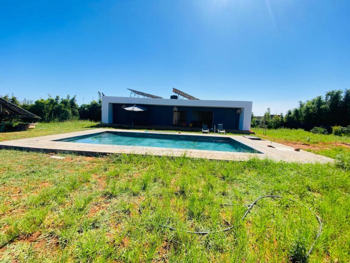 Paradis S L Guest Farm