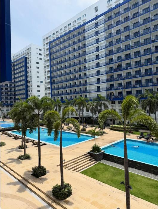 Sunlit 2BR Escape Near MOA