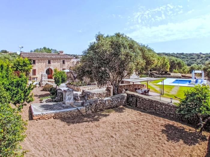Holiday Home Landhaus mit Pool in der Nähe von Porto Cristo by Interhome