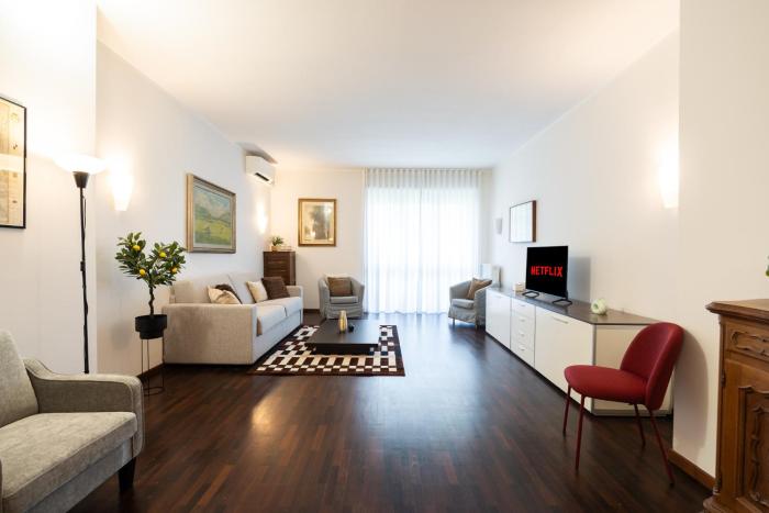 Valtorta Living - Elegant 3BR Apartment MM Turro