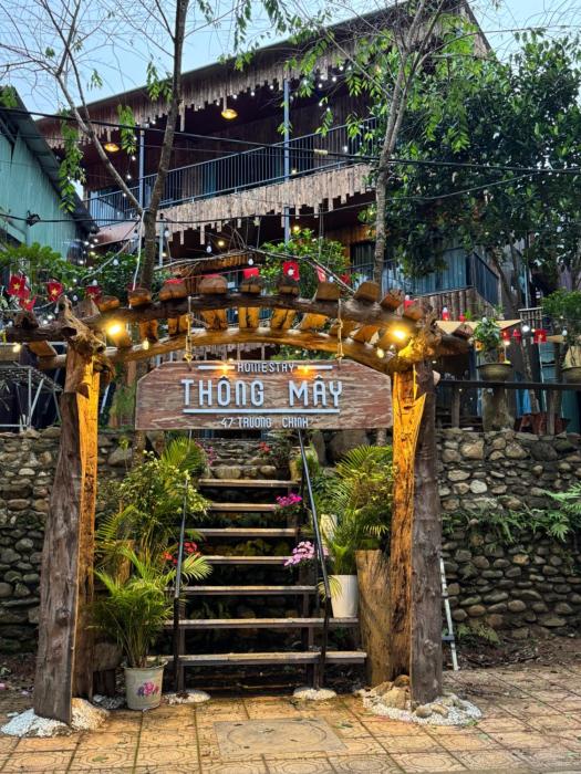 Thông Mây Homestay