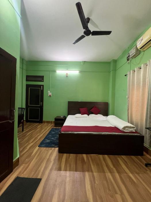 Laija Residency