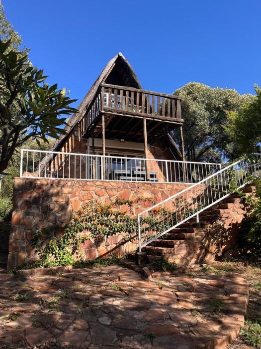 Tshiamo Bush Chalet