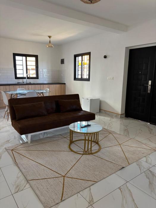 Villa 1 - 4 bedrooms - Swimming pool - Airport shuttle