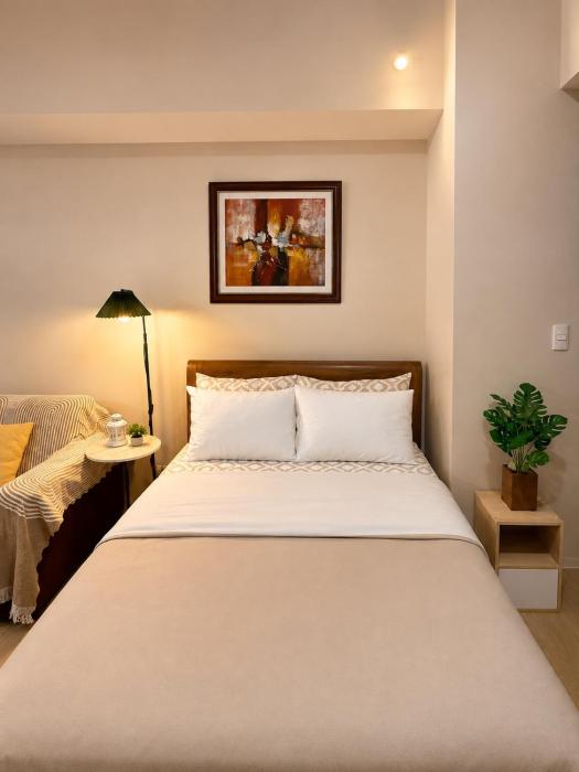 Classy Condotel Across NAIA Terminal 3