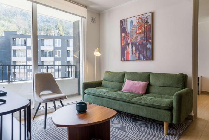 Chic Providencia Apt 2BR 2BA Sleeps 5