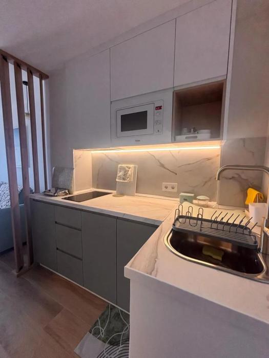 Cozy studio in Benalmádena with sea view 33 m²