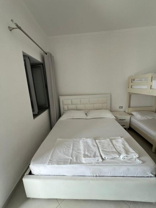 Nandis Rooms