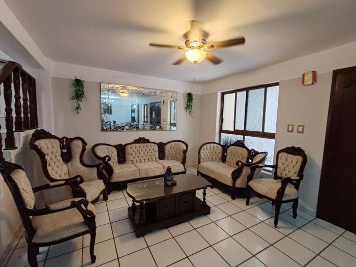 Isabella Residence Close to downtown Comfort