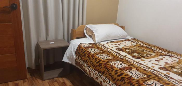 3 Bedrooms Airport Close 2 Min Walk, Self Check In