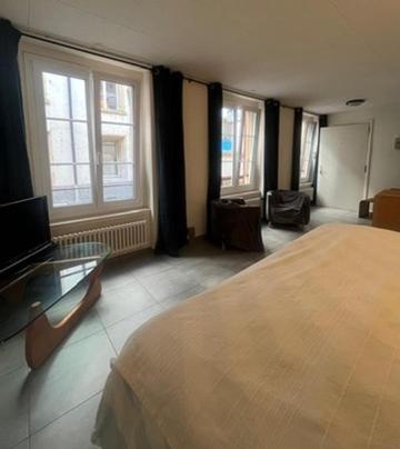 Grand studio au centre ville de Neuchâtel