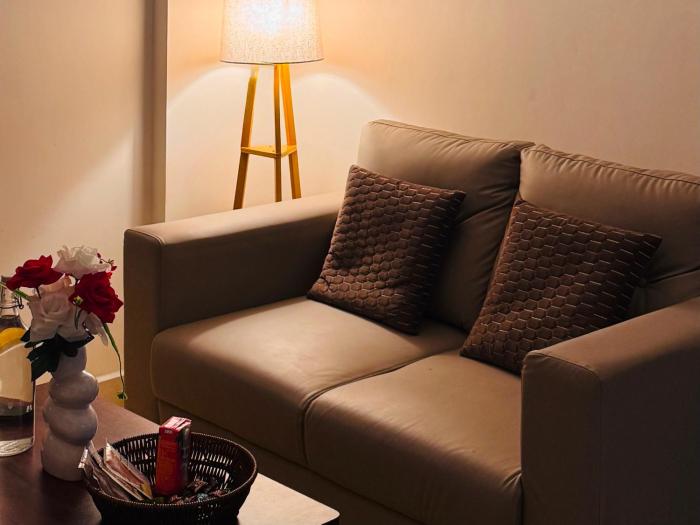Scuzi stay near Flipkart and embassy, Tech village