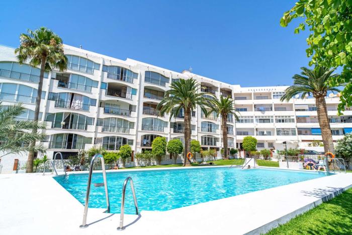 Carabeo 10 Apartment by Casasol - 100m to Carabeillo Beach Nerja