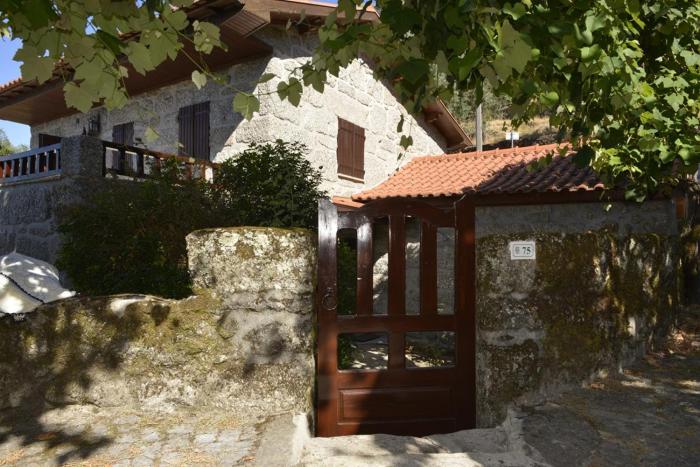 Casa das Camélias