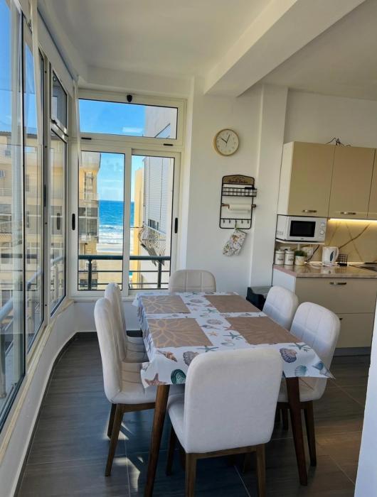 Venecia Street Sea View Apartment Durrës