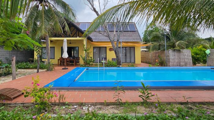 Fisherman Village Boutique Villas - Beachfront