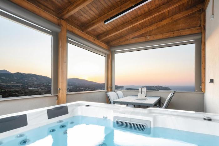 Diosa Luxury Living with Jacuzzi