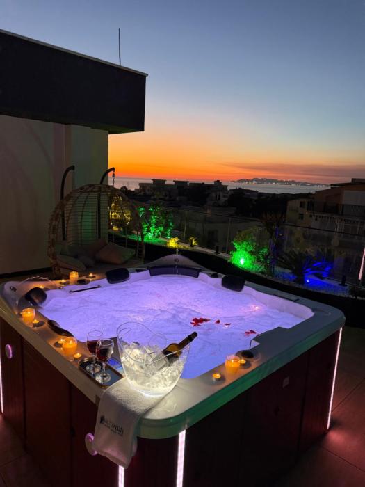 Altamar Luxury Suites & Penthouse