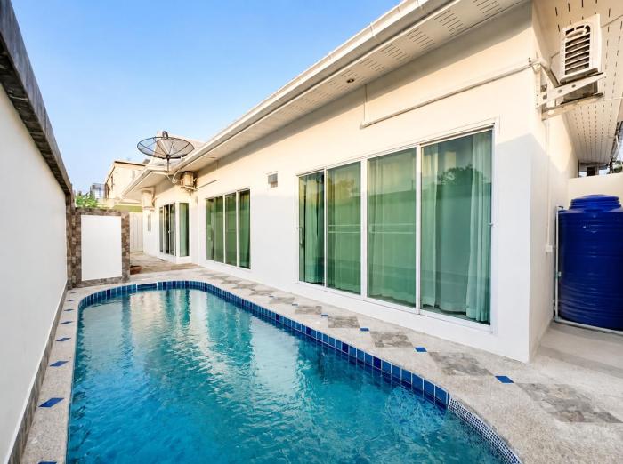 Private Pool Villa Pattaya 2BR 2BA