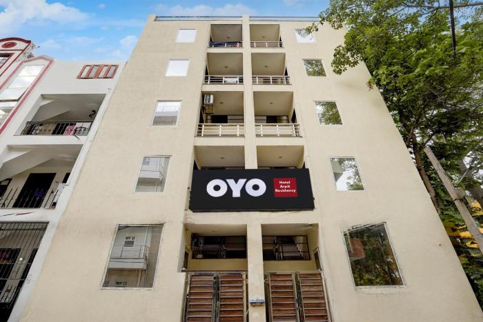 Hotel O Super Silverkey Galleria Market