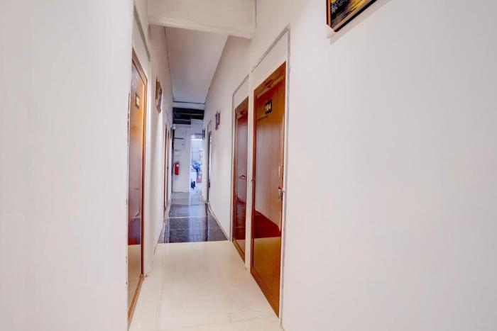 Hotel O Awadh Hotel And Fastfood
