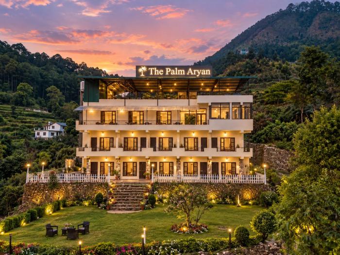 Hotel Sun Village By Palm Aryan