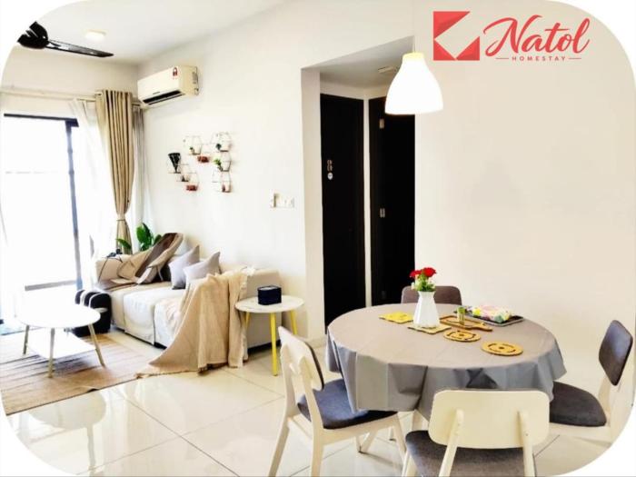 Country Garden Danga Bay 1BR by Natol