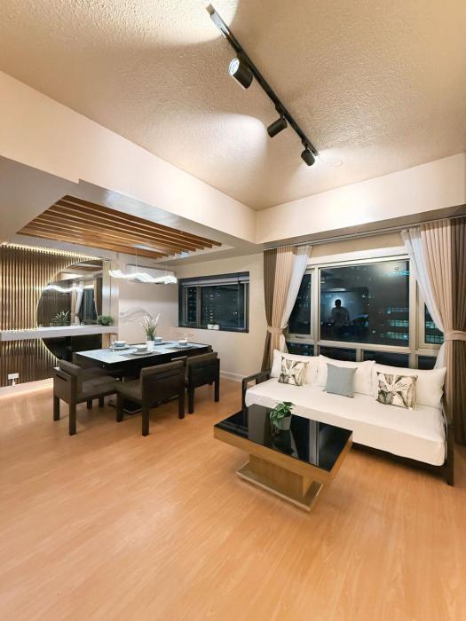 The Modern Suite in Forbeswood BGC with Free Parking