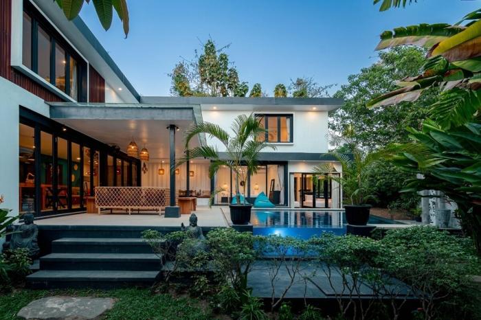 Spacious Modern Villa Tuga 5BR Pool Villa in Central Bingin