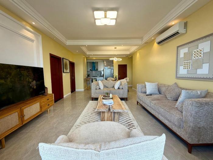 The Lorenzo A Calm Two Bedroom Apartment
