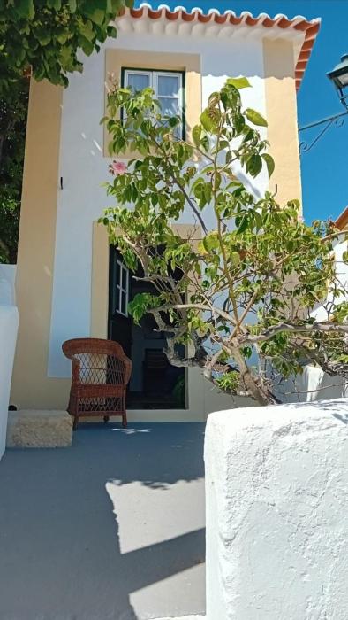 Casa da Pedra Branca