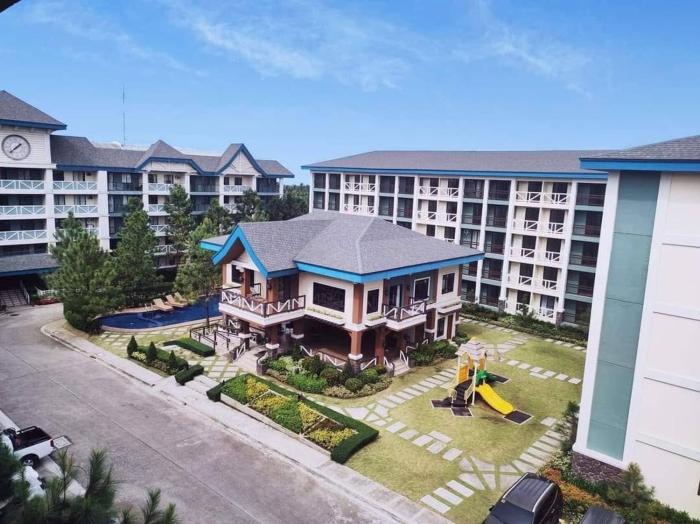 Pine Suites Tagaytay Staycation