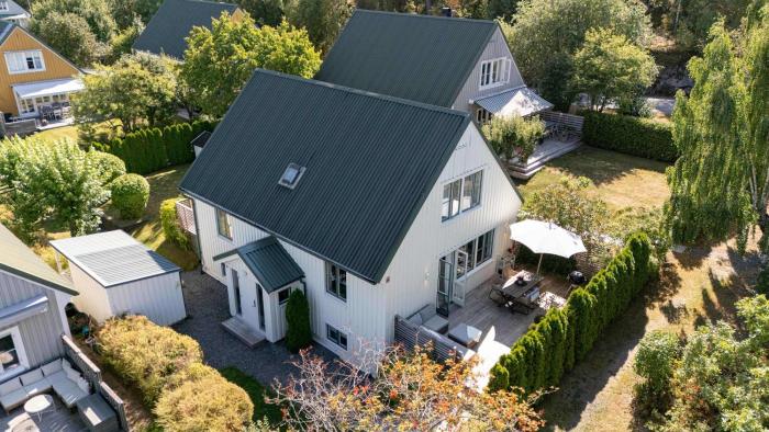 Family Villa in Danderyd - 4 Bedrooms