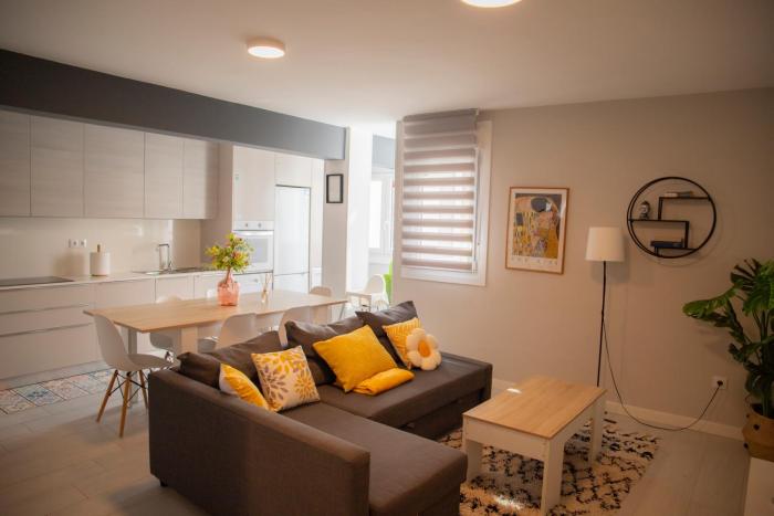 Cool Vialia