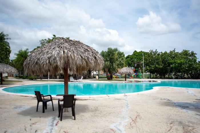 Luxstay blue sky Indoor Pool in Bavaro