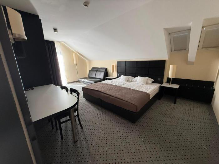 Hotel Randazzo Burgcafe