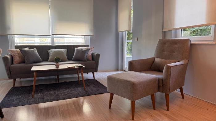 Aether Flats No3,Old Town,Beach,Central,Netflix
